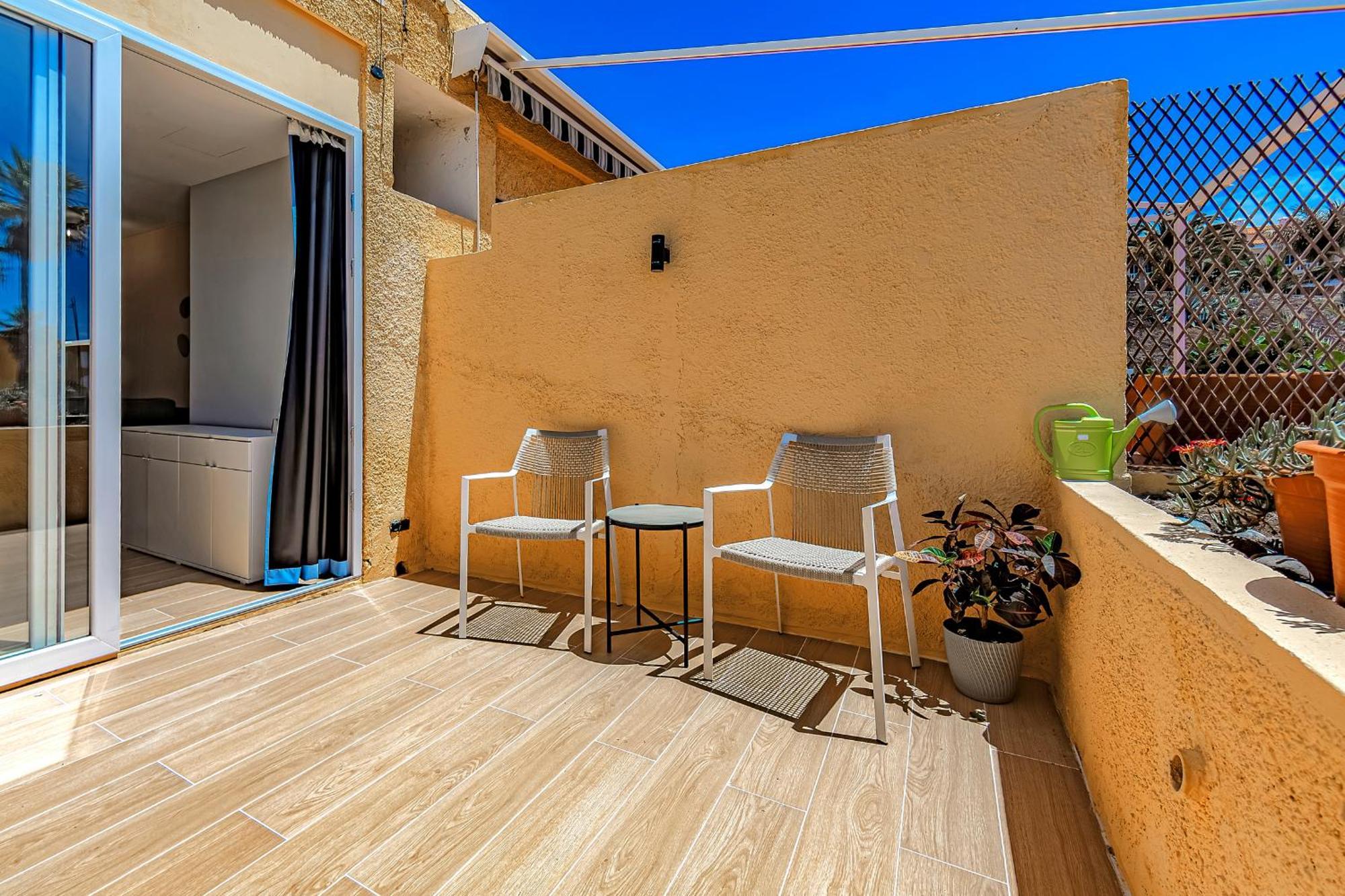 Newly Renovated Studio 2 Min From Playa La Arena Пуэрто-де-Сантьяго Экстерьер фото