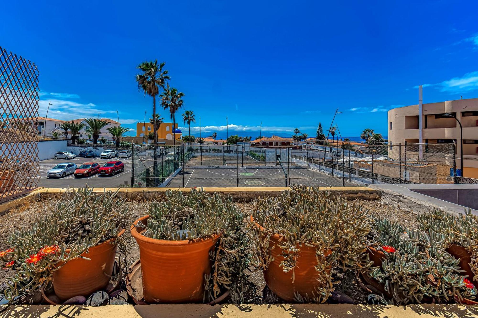 Newly Renovated Studio 2 Min From Playa La Arena Пуэрто-де-Сантьяго Экстерьер фото